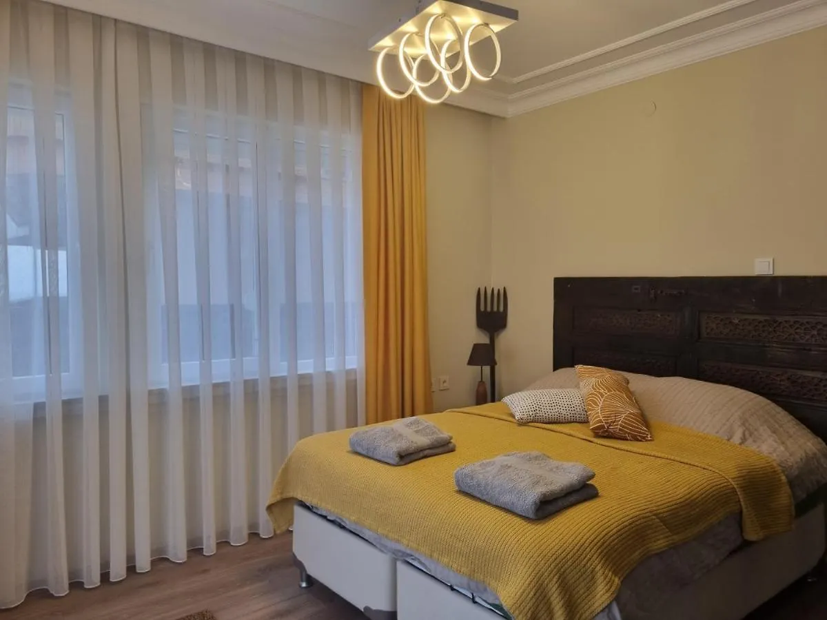 Ferienwohnung Eski Lara Merkezde Deniz Manzarali Daire Antalya